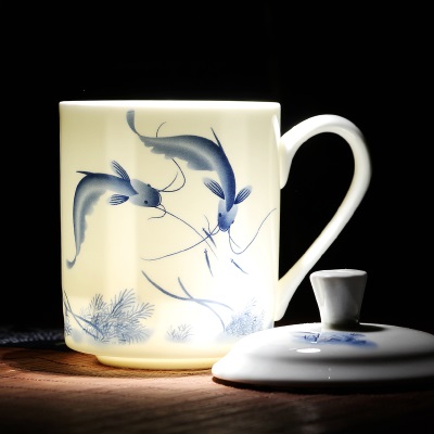 亚彩景德镇陶瓷茶杯带盖家用骨瓷杯喝茶杯青花瓷器办公杯子500mls380