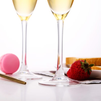 乐美雅（Luminarc）香槟杯红酒杯套装高脚杯酒具结婚礼物对杯无铅玻璃160ml*2只s409
