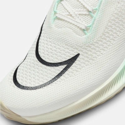 耐克（NIKE）男子跑步鞋 ZOOMX STREAKFLY FV0166-101s477