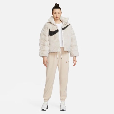 耐克（NIKE）女子 Oversize 风人造毛皮夹克 SPORTSWEAR ESSENTIALs477