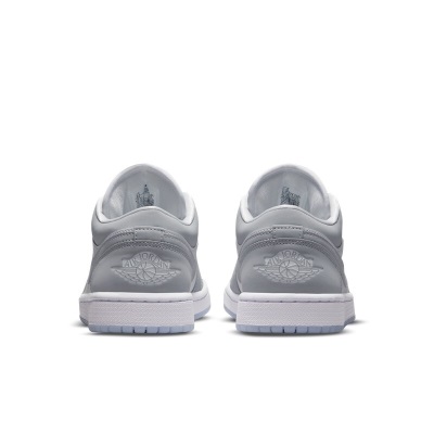 耐克（NIKE）AIR JORDAN 1 LOW AJ1 女子运动鞋刺绣板鞋 DC0774-105s477