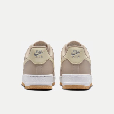 耐克（NIKE）女子空军一号运动鞋 AIR FORCE 1 ’07 AF1 DD8959-111s477