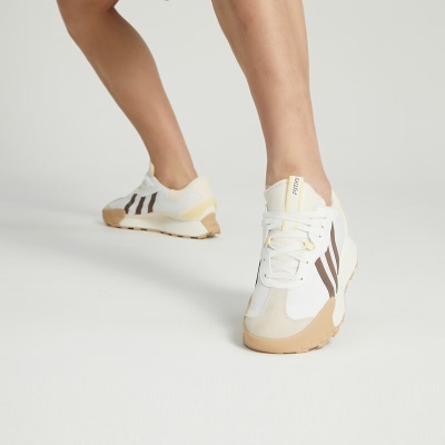 阿迪达斯 （adidas） neo休闲中性FUTRO MIXR休闲鞋 透气舒适增高鞋s477