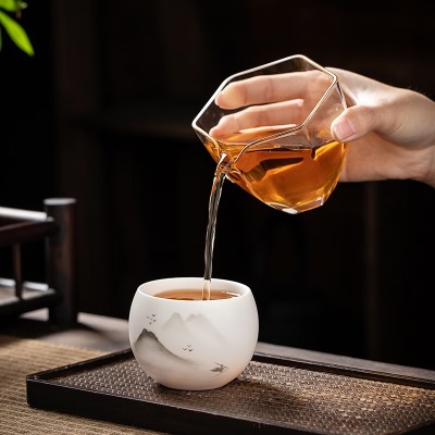 金镶玉 手绘茶杯 中国白羊脂玉瓷家用白瓷主人杯单杯功夫茶具送礼礼盒装 水墨山水羊脂玉瓷手绘杯s464