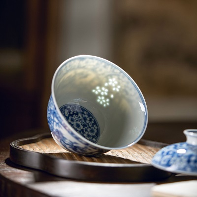 富玉景德镇陶瓷冰梅盖碗单个高档中式白瓷泡茶杯高端手工玲珑雕刻s481