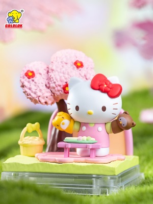 Hello Kitty “遇见四季”可爱公仔盲盒凯蒂猫系列女生手办摆件